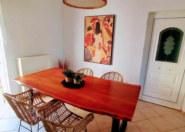 Sonema Seaside Apartment